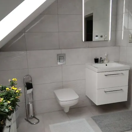 Wakacyjny Dom Na Kaszubach ,jeziora I Lasy. Grabowko